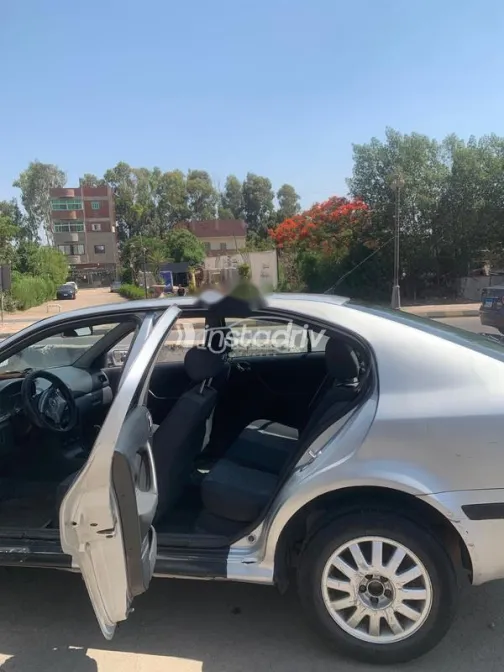 سكودا اوكتافيا A4 2003 فضي مستعملة للبيع - 3