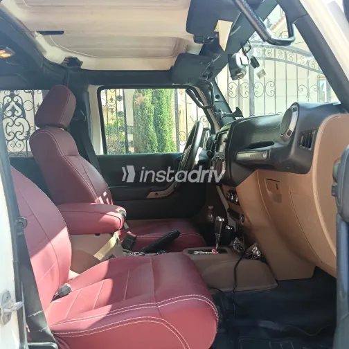 جيب رانجلر 2015 أبيض مستعملة للبيع - 6