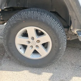 جيب رانجلر 2015 أبيض مستعملة للبيع