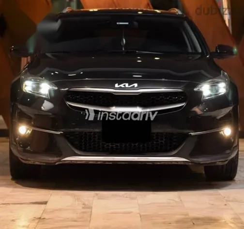 Kia Xceed 2022 Black Used for Sale - 3