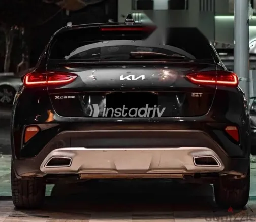 Kia Xceed 2022 Black Used for Sale - 7