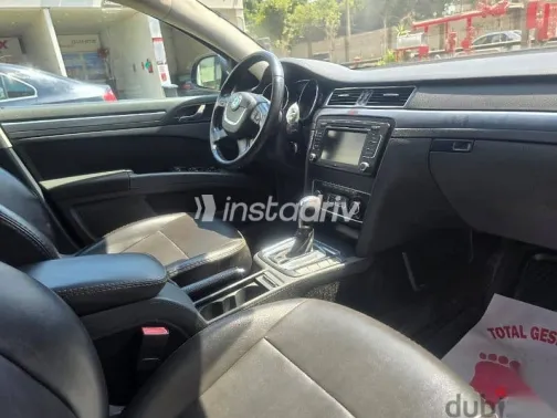 سكودا سوبيرب 2014 أسود مستعملة للبيع - 8