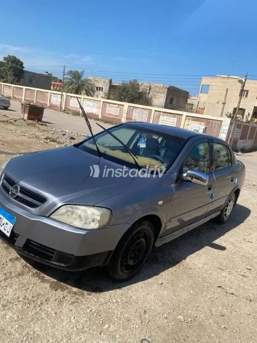 اوبل أسترا 2006 فضي مستعملة للبيع - 5