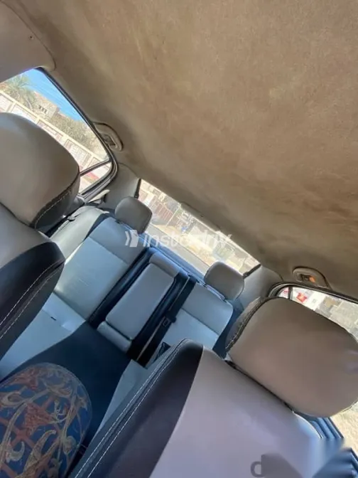 اوبل أسترا 2006 فضي مستعملة للبيع - 8