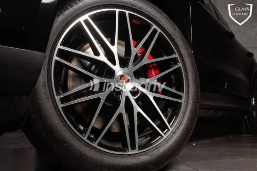 Porsche Cayenne 2026 Black Used for Sale - 7