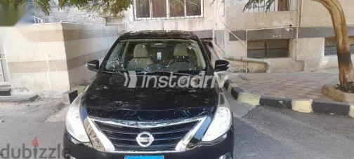 نيسان صنى 2022 أسود مستعملة للبيع - 4