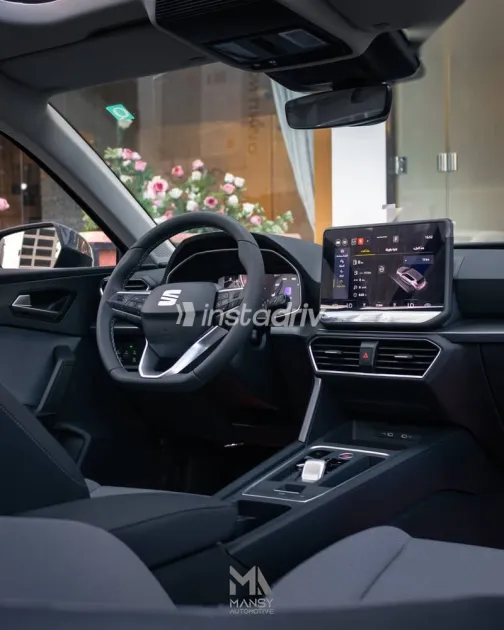 Seat Leon 2026 Gray New for Sale - 9