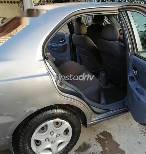 هيونداي فيرنا 2009 فضي مستعملة للبيع - 9