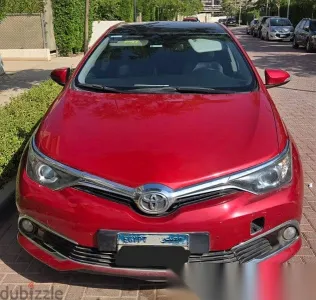 تويوتا اوريس 2016 أحمر مستعملة للبيع