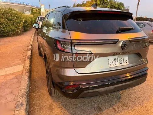 رينو اوسترال 2025 رمادي مستعملة للبيع - 4