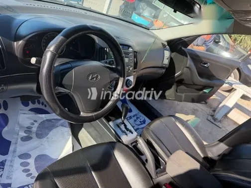 هيونداي إلنترا 2021 أسود مستعملة للبيع - 2