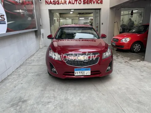 شيفروليه كروز 2014 أحمر غامق مستعملة للبيع - 2