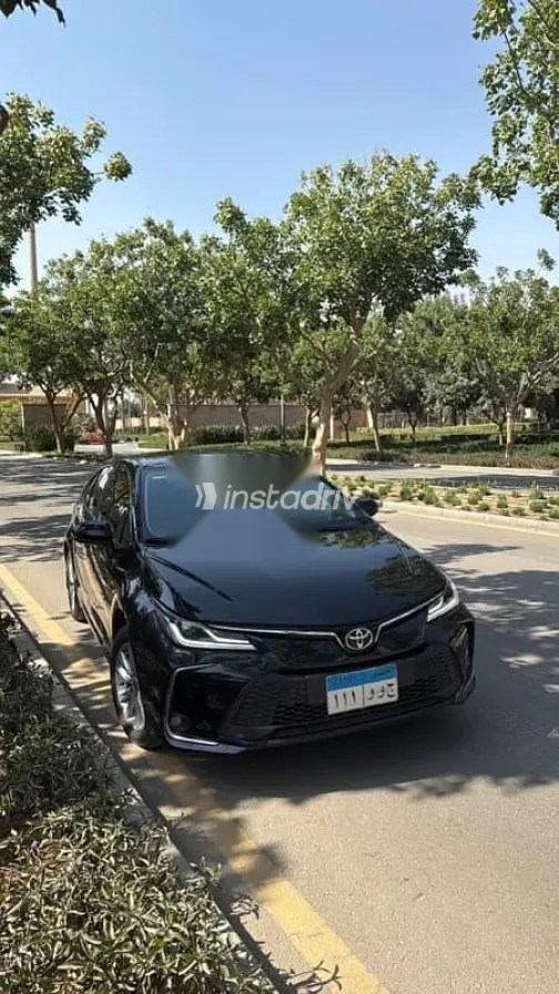 تويوتا كورولا 2026 أسود مستعملة للبيع - 8
