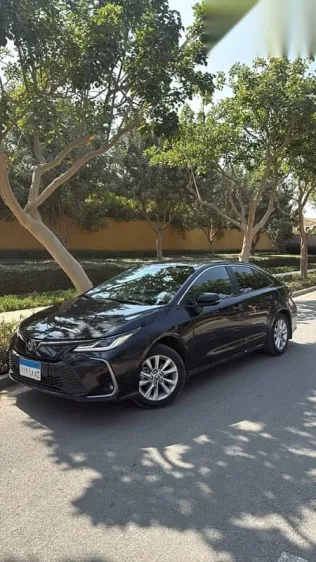 تويوتا كورولا 2026 أسود مستعملة للبيع