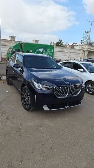 بي ام دبليو X3 2026 أزرق غامق جديدة للبيع