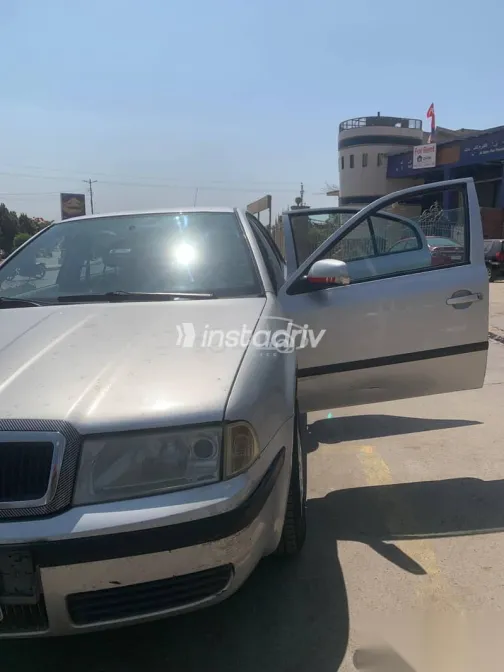 سكودا اوكتافيا 2003 فضي مستعملة للبيع - 9