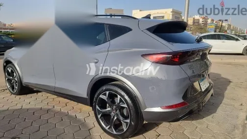 Cupra Formentor 2023 Gray Used for Sale - 6