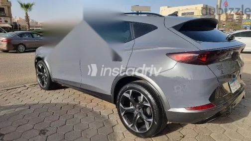 Cupra Formentor 2023 Gray Used for Sale - 9