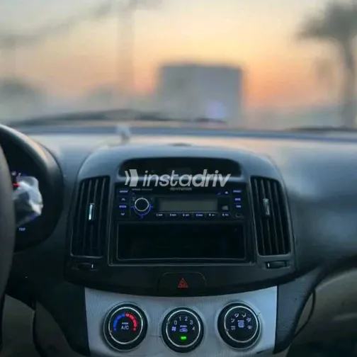 هيونداي إلنترا اتش دى 2008 أبيض مستعملة للبيع - 9