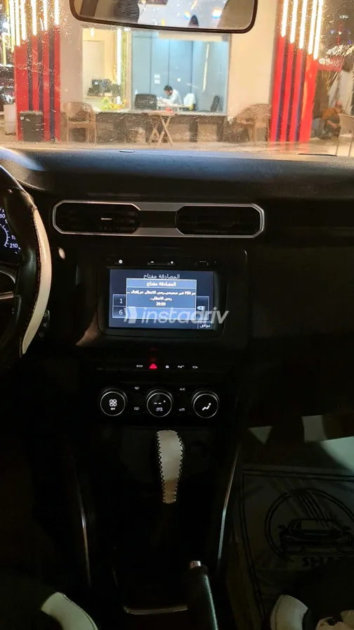 Renault Duster 2020 White Used for Sale - 4