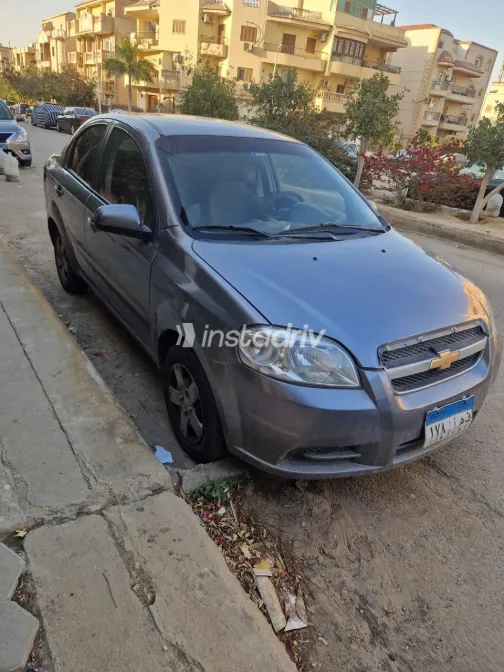 Chevrolet Aveo 2015 White Used for Sale - 4