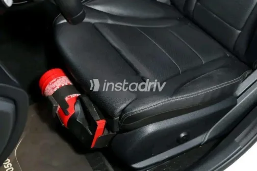 Mercedes C 180 2019 Gray Used for Sale - 4