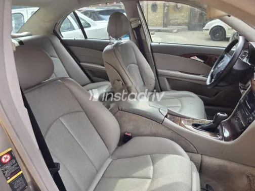 Mercedes E 240 2003 Gold Used for Sale - 5