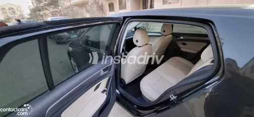 Volkswagen Golf 2016 White Used for Sale - 2