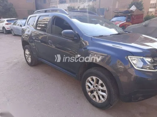 رينو داستر 2022 رمادي مستعملة للبيع - 3