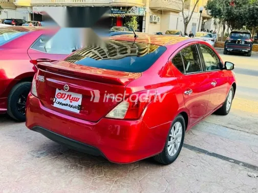 Nissan Sunny 2022 Burgundy Used for Sale - 4