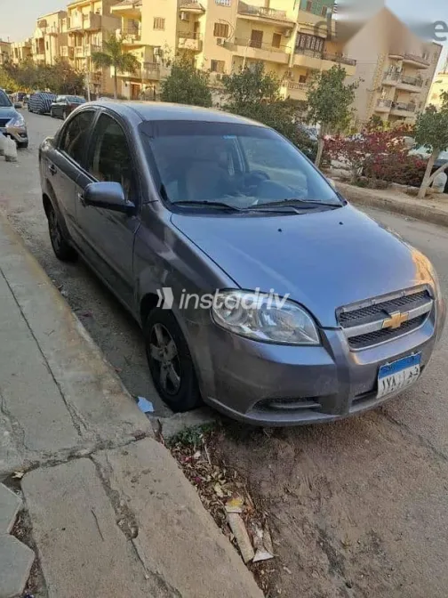 Chevrolet Aveo 2015 Gray Used for Sale - 3