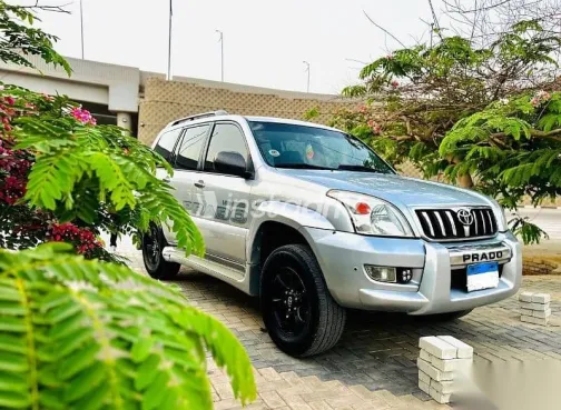 تويوتا برادو 2007 فضي مستعملة للبيع - 6