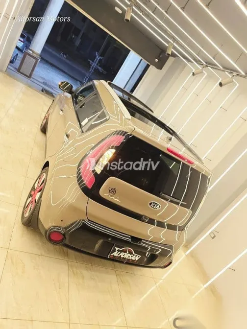 Kia Soul 2015 Beige Used for Sale - 5