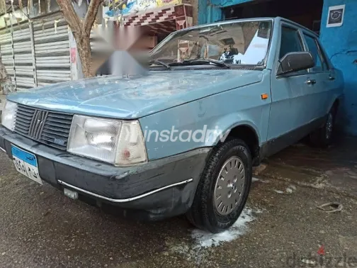 فيات ريجاتا 1989 أزرق غامق مستعملة للبيع - 3