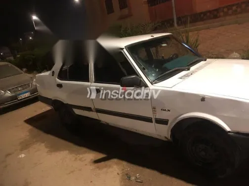 فيات شاهين 2005 أبيض مستعملة للبيع - 1