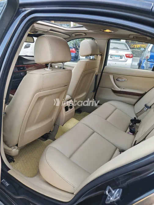 BMW 320 2010 White Used for Sale - 9