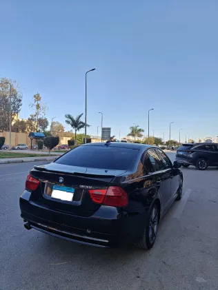 بي ام دبليو 320 2010 أبيض مستعملة للبيع