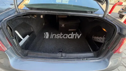 فولكس فاغن باسات 2007 أبيض مستعملة للبيع - 1