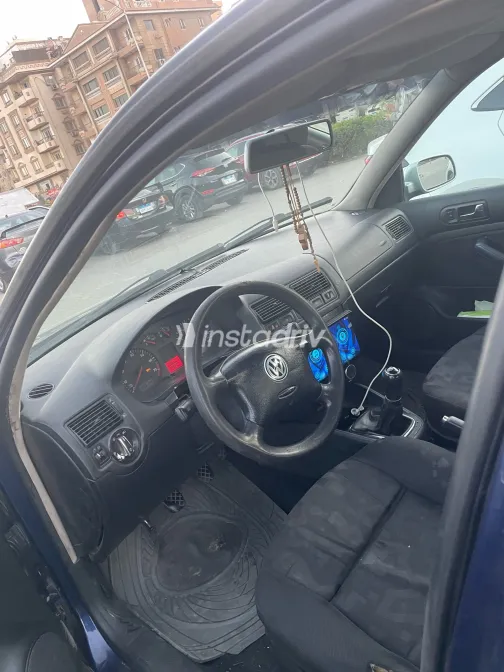 فولكس فاغن جولف 2000 أبيض مستعملة للبيع - 5