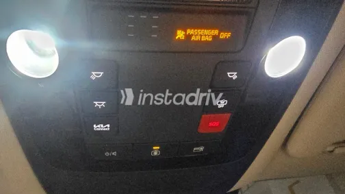 Kia Carnival 2026 White Used for Sale - 5