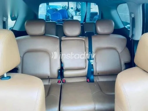 نيسان باترول 2018 بني مستعملة للبيع - 4