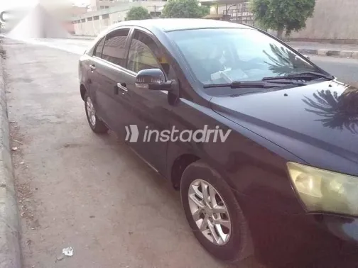 جيلي امجراند 2018 أسود مستعملة للبيع - 2