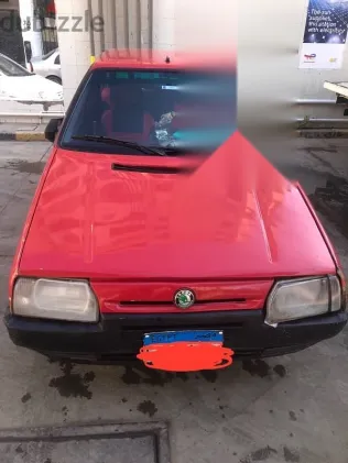 سكودا فيفوريت 1994 أحمر مستعملة للبيع