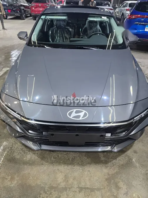 Hyundai Elantra 2025 Gray New for Sale - 1