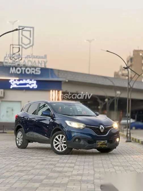 رينو كادجار 2019 أزرق غامق مستعملة للبيع - 5