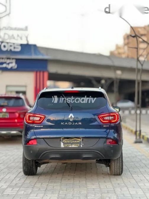 رينو كادجار 2019 أزرق غامق مستعملة للبيع - 7