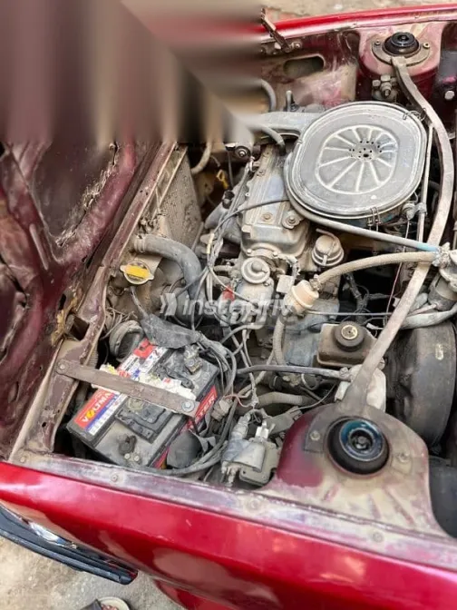 مازدا 323 1981 أحمر مستعملة للبيع - 4