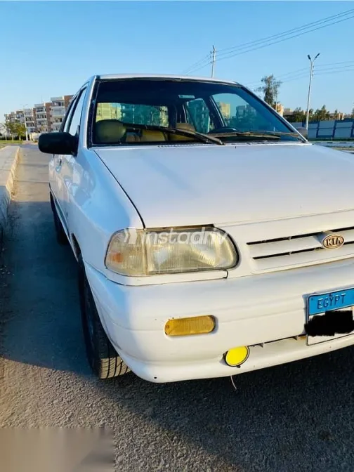 كيا برايد 1999 أبيض مستعملة للبيع - 3