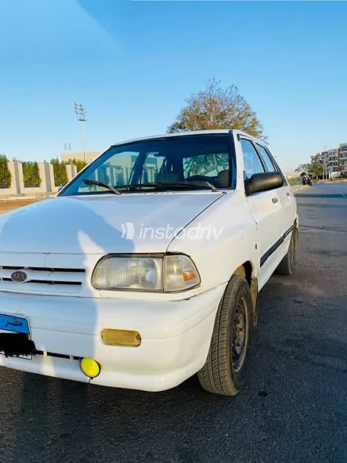 كيا برايد 1999 أبيض مستعملة للبيع - 4