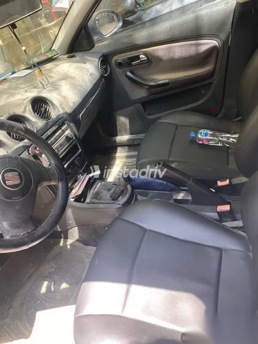 سيات ابيزا 2006 فضي مستعملة للبيع - 5